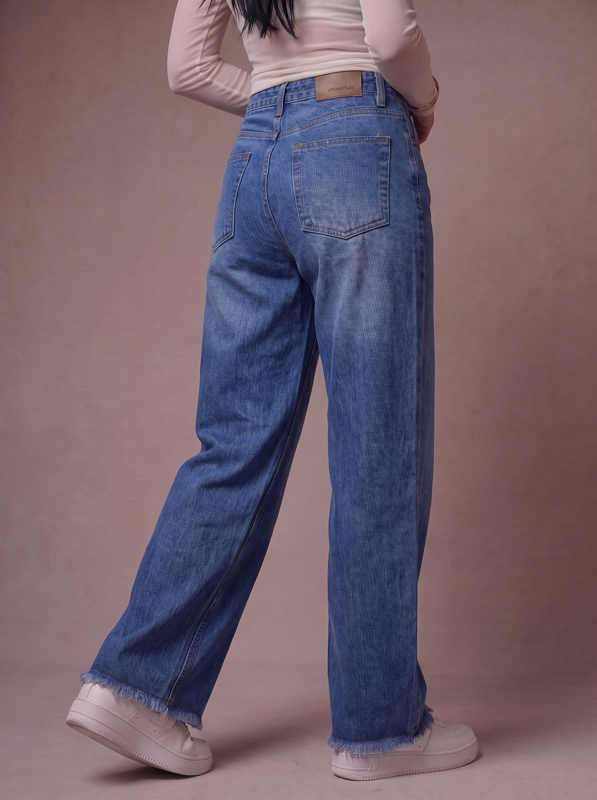 The Wide Raw — fabric texture macro, 100% cotton denim weave