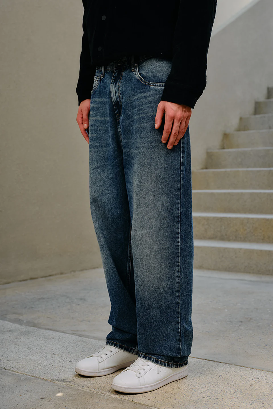 The Mid Indigo — Relaxed
